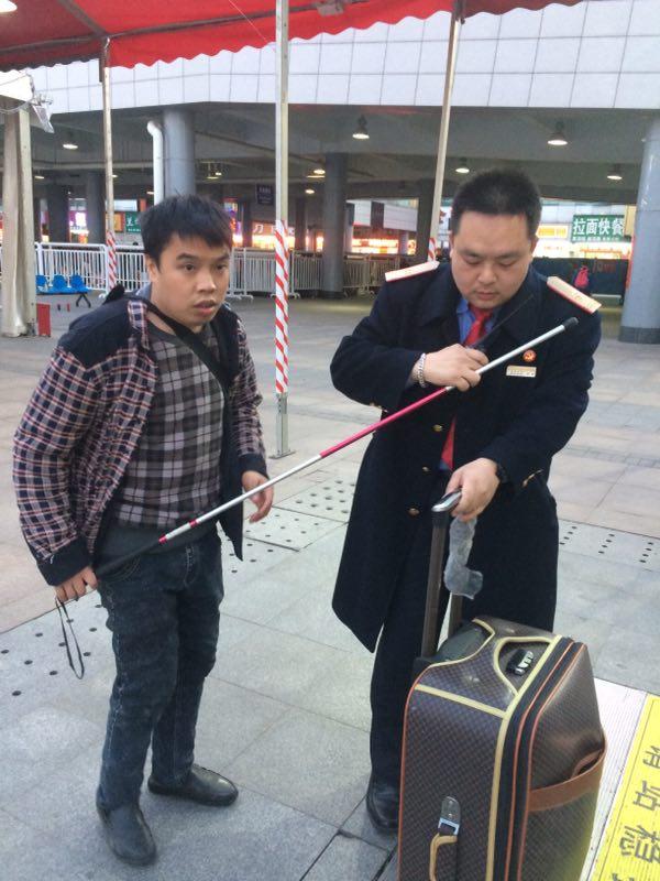 我们的服务从网上预约开始——东莞东站“线上线下”服务重点旅客进站乘车
