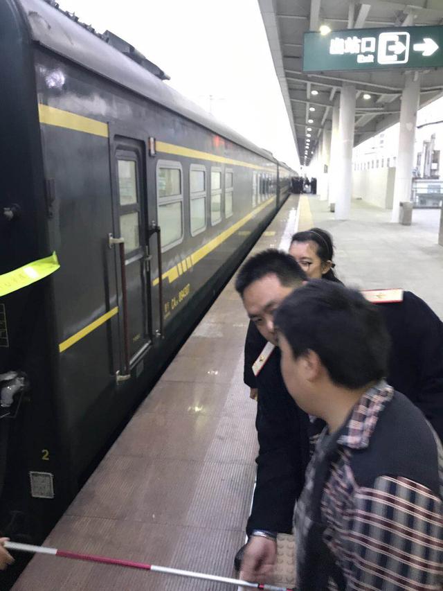我们的服务从网上预约开始——东莞东站“线上线下”服务重点旅客进站乘车