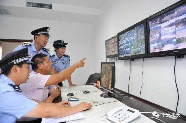 民警“进门”排问题除隐患