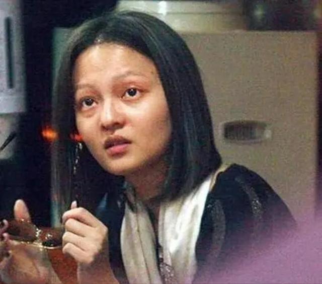 “素颜无人识”的8位女星,带妆个个貌美如花,卸妆:大姐你是谁