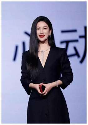 感美女Mv(翘臀女王，性感尤物秘书中的天花板真乃人间极品)