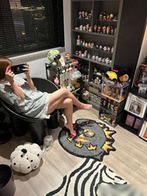 佛山 美女(佛山一36岁美女的家火了，光一个客厅就被无数人效仿，太高级了)