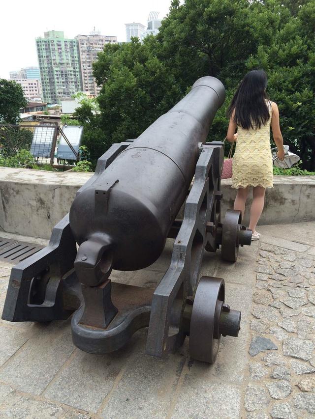 美女爱大炮（二）