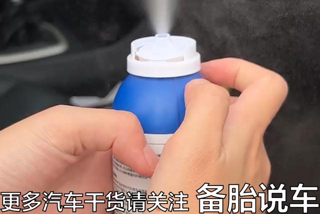 为什么车子开久了,车内总是会出现异味?