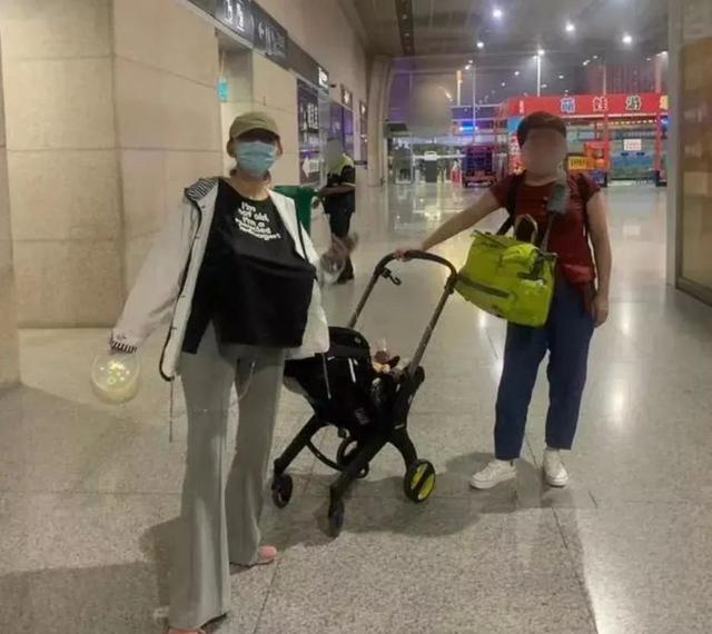 哺乳期“背奶”拍戏,她也太拼了吧