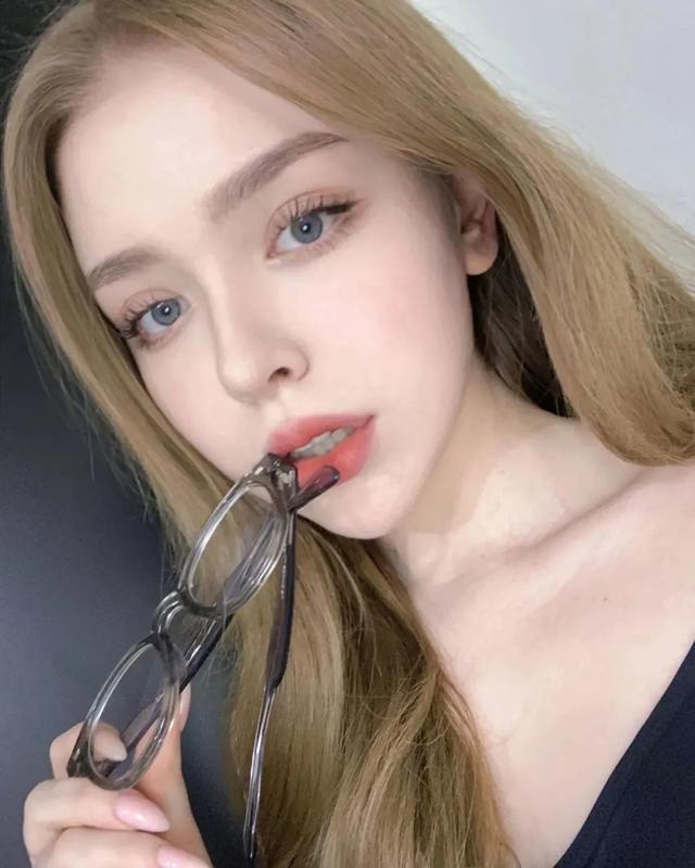 乌克兰美女何去何从?俄乌冲突下的人口大逃亡