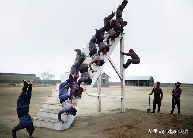 100年前清朝老照片:满族王爷妻妾美丽动人,犯人凌迟处死现场
