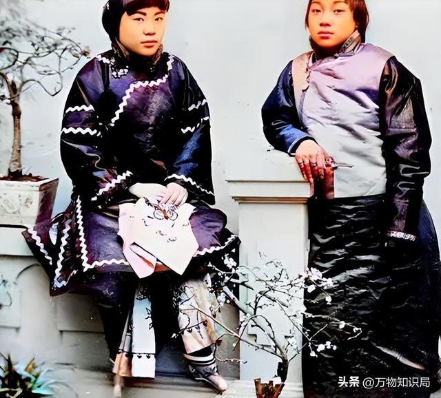 100年前清朝老照片:满族王爷妻妾美丽动人,犯人凌迟处死现场