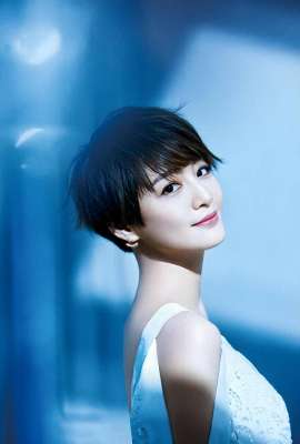 汕头美女比例(45岁汕头美女赵荣：选美冠军进广东台，嫁富商美国结婚，女儿11岁)