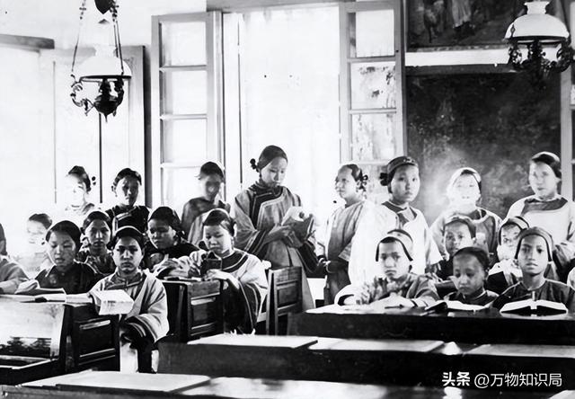 100年前清朝老照片:满族王爷妻妾美丽动人,犯人凌迟处死现场