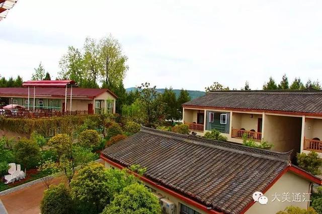 通江单身美女入住小木屋，寂寞中萌发恋爱冲动！