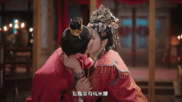 《卿卿日常》尹峥李薇超甜吻戏合集,白敬亭也太会了,要甜晕了。