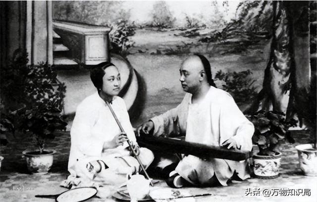 100年前清朝老照片:满族王爷妻妾美丽动人,犯人凌迟处死现场